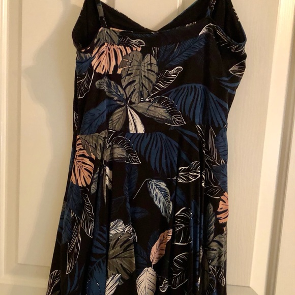 Talula by Aritzia Lipinski summer mini dress Sz 2 - Picture 5 of 13